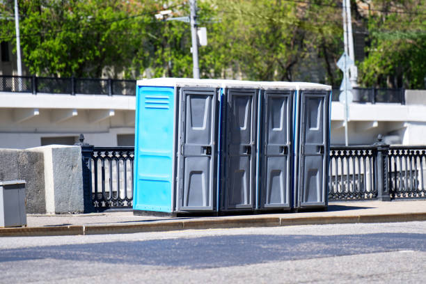 Best Portable Restroom Setup and Delivery  in Greenacres, CA